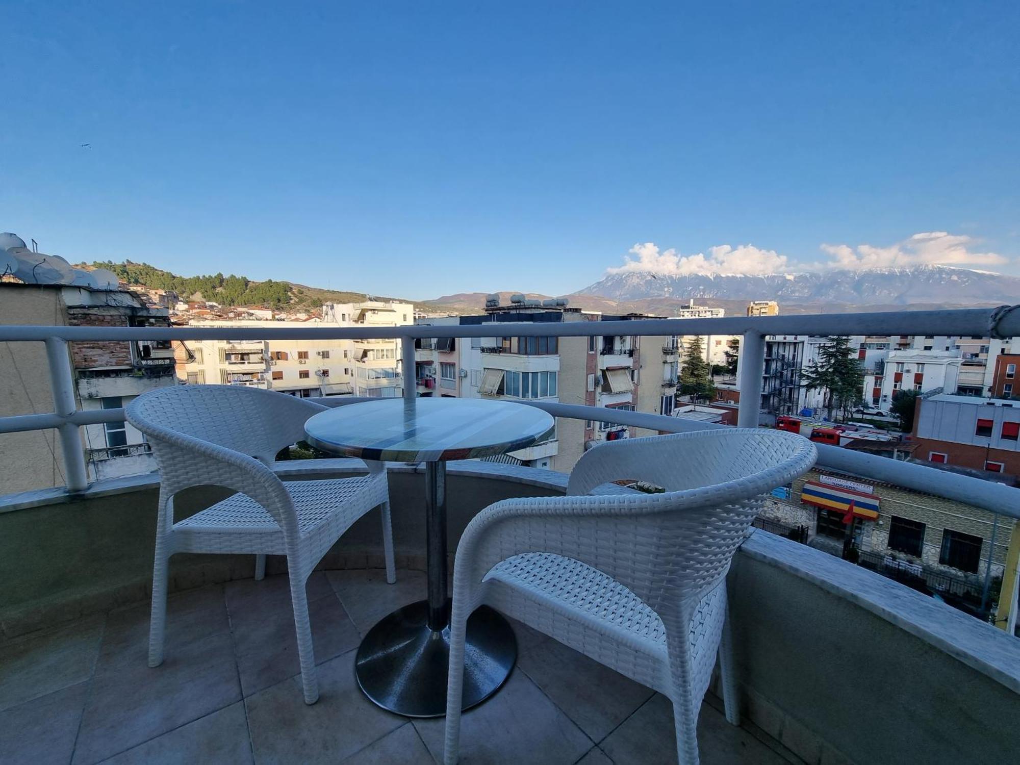 Kc Apartment Berat Exterior photo